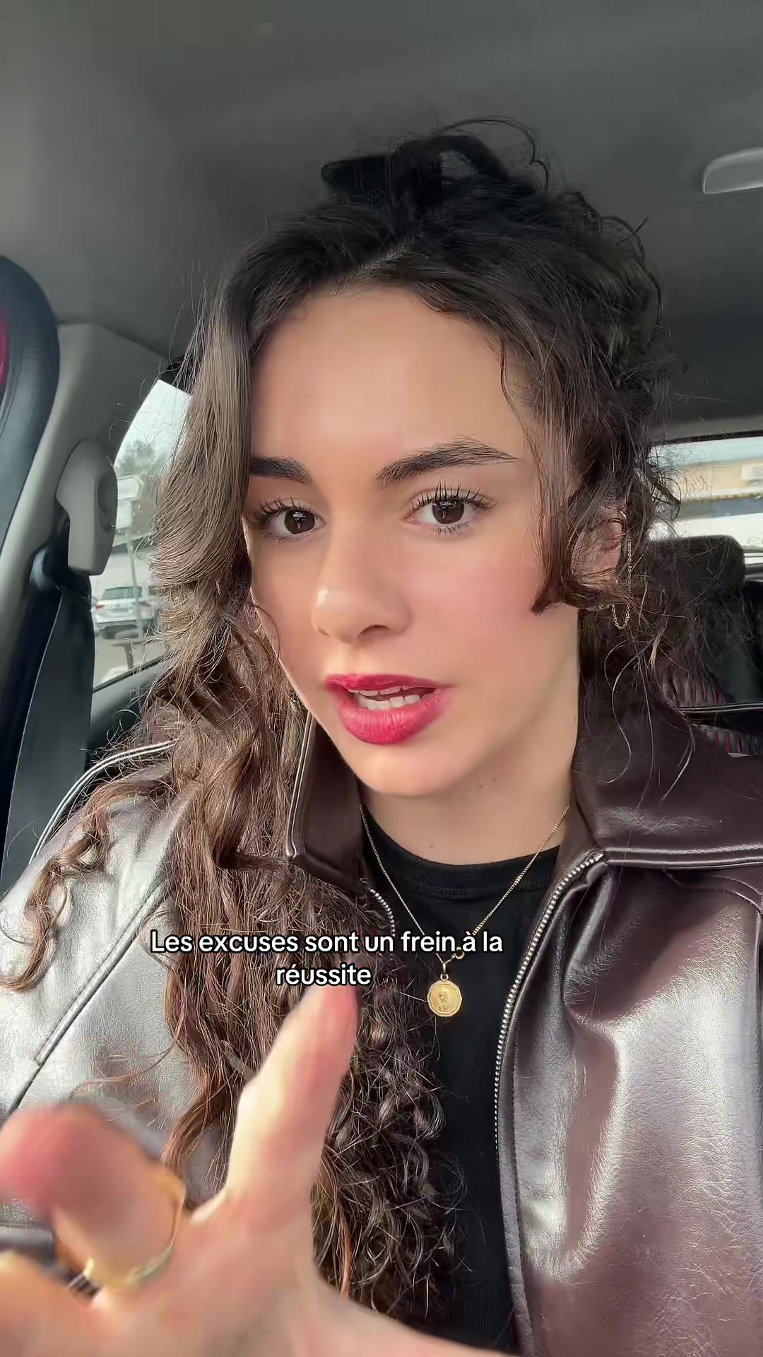@AMANDINE