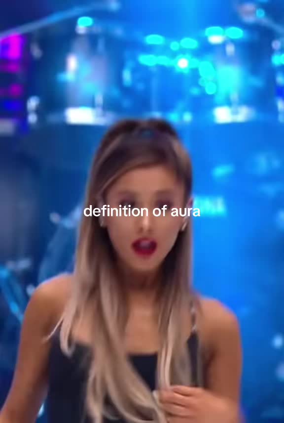 @arianagrandexrem