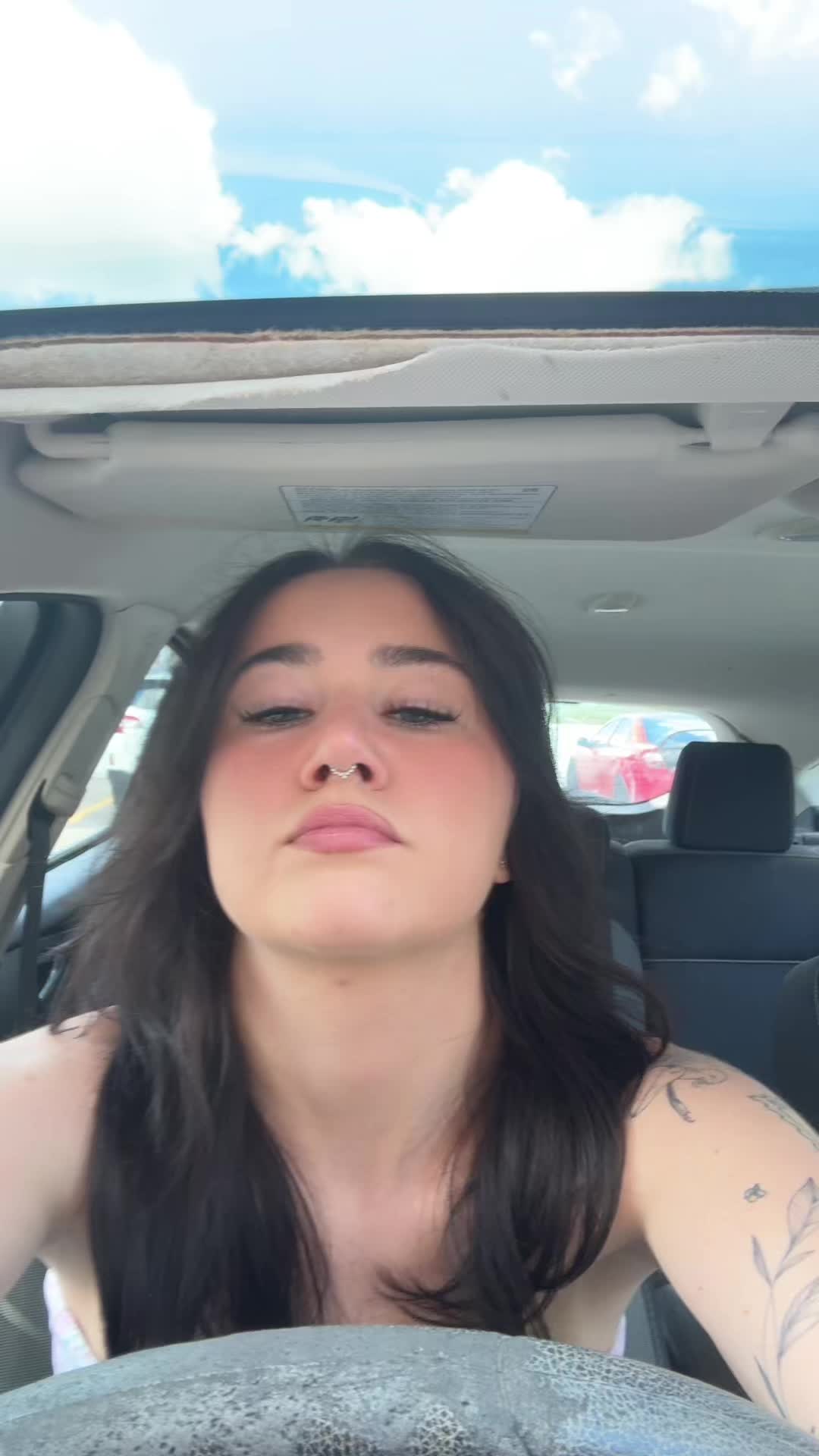 @Alexis
