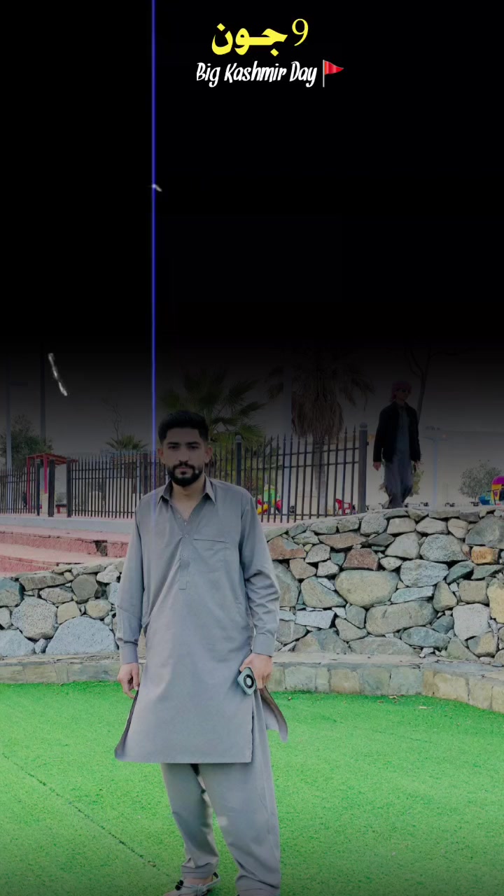 @حسنِین راجہ 🌴