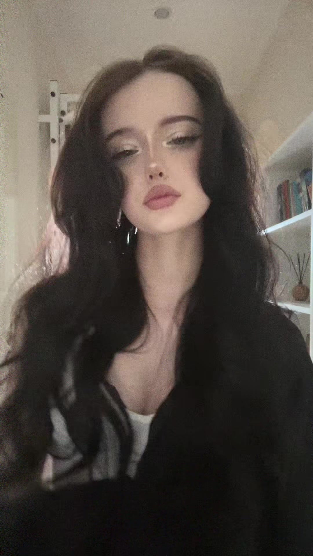 @варя ягерь