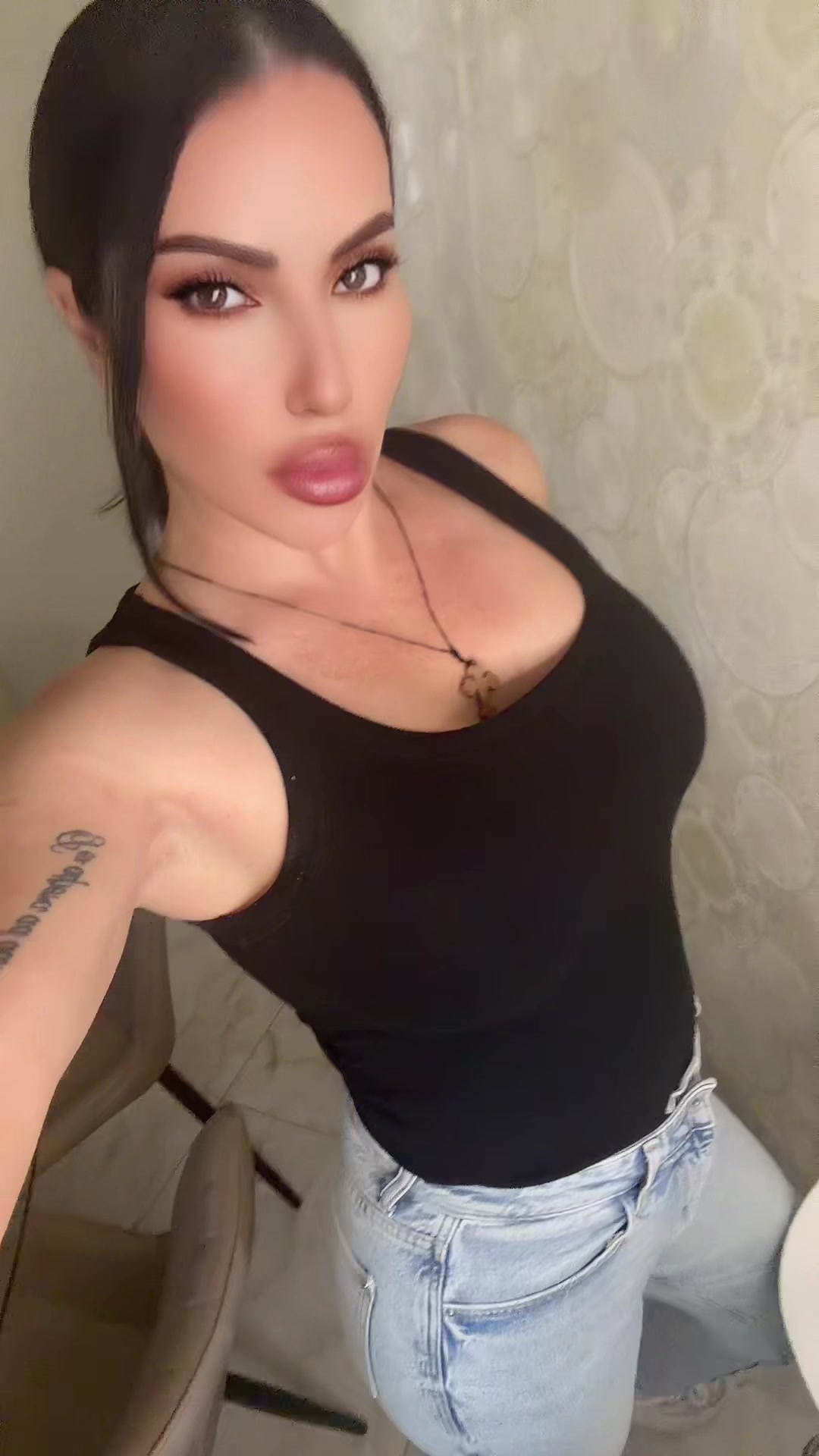 @Anitta Djurovic
