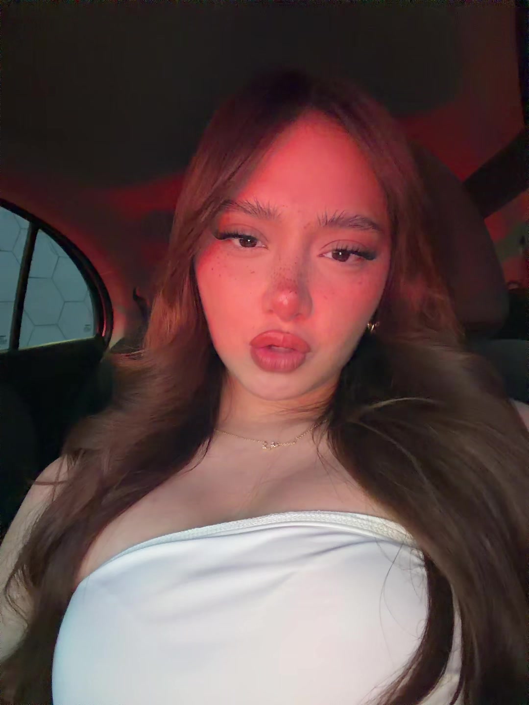 @Mia