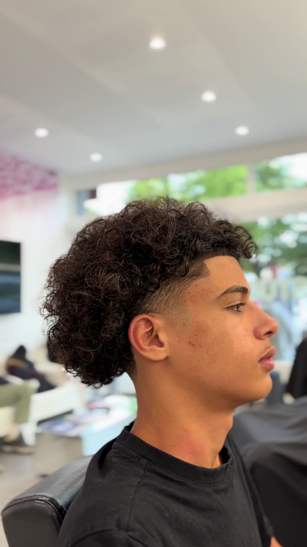 @LRZ_HAIR.BARBER