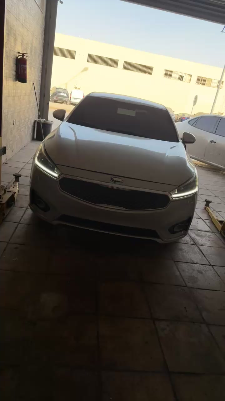 @S6S 🎩 .