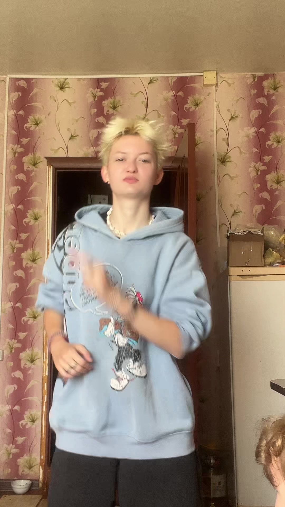@вика я