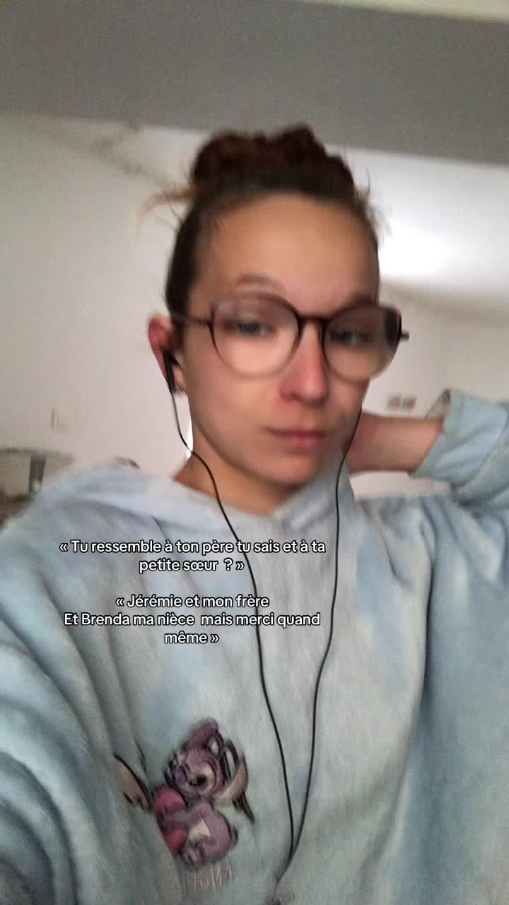 @Minimoys 🙋&zwj;♀️
