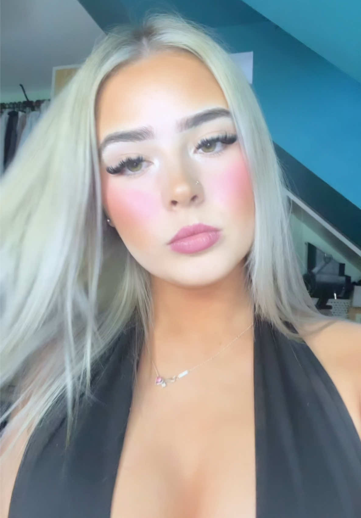 @Hollie💓💫