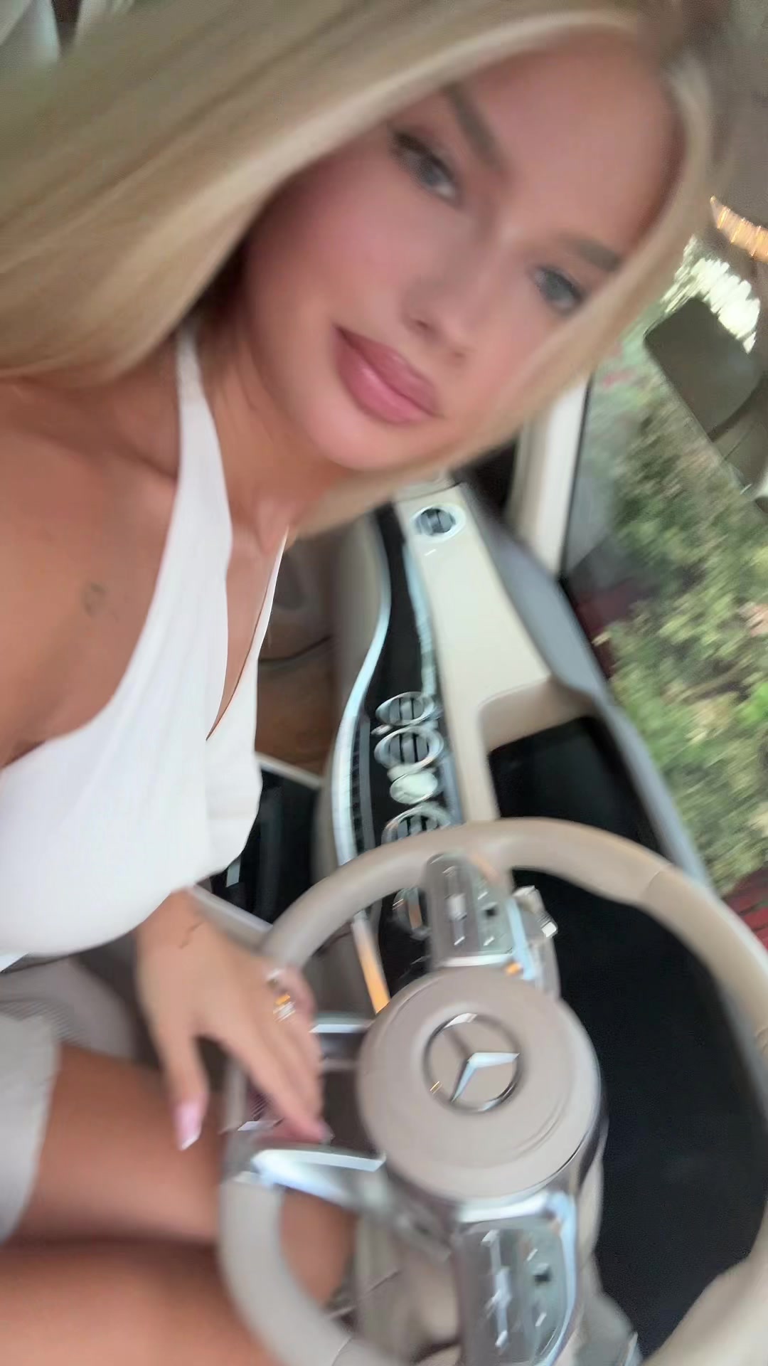 @MAYAALESSIA
