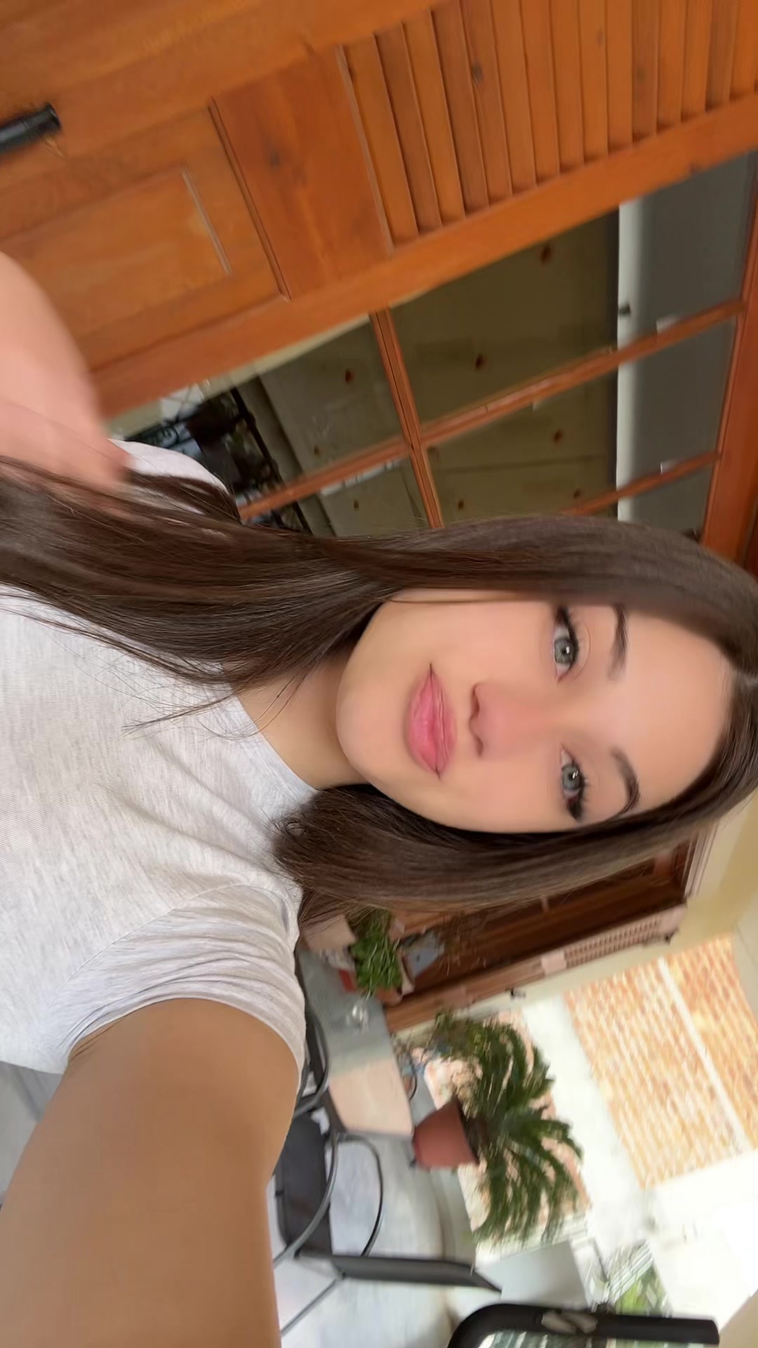 @ℰ𝓁ℯ𝓃𝒶🌺