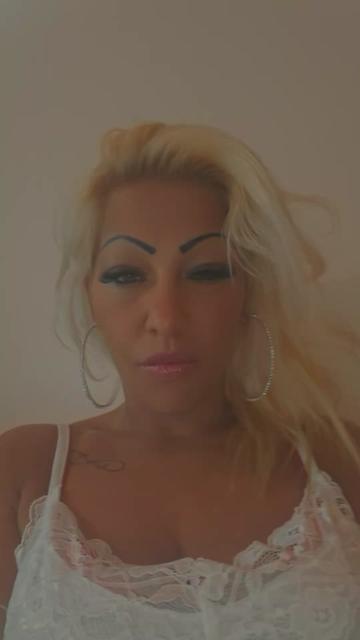 @Romanii Shej Nikoletta