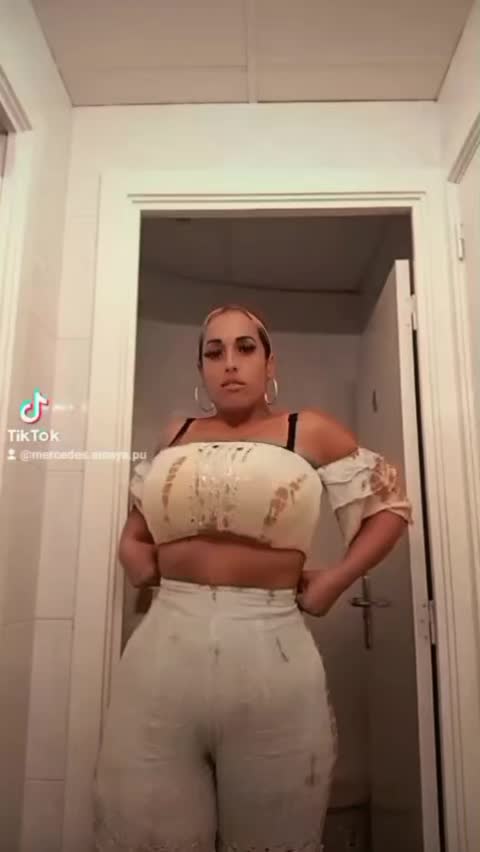 @💋Mercedes💋