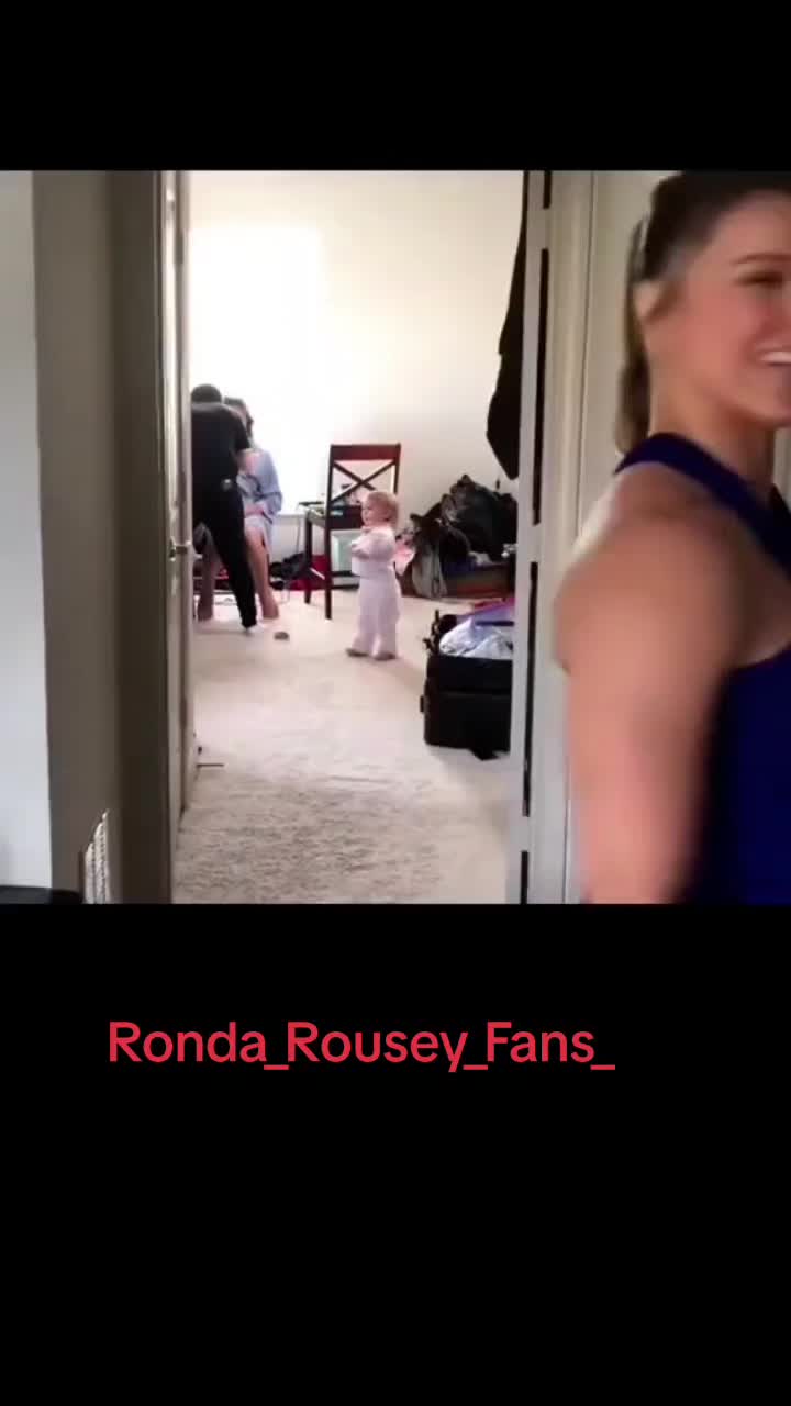@RONDA ROUSEY