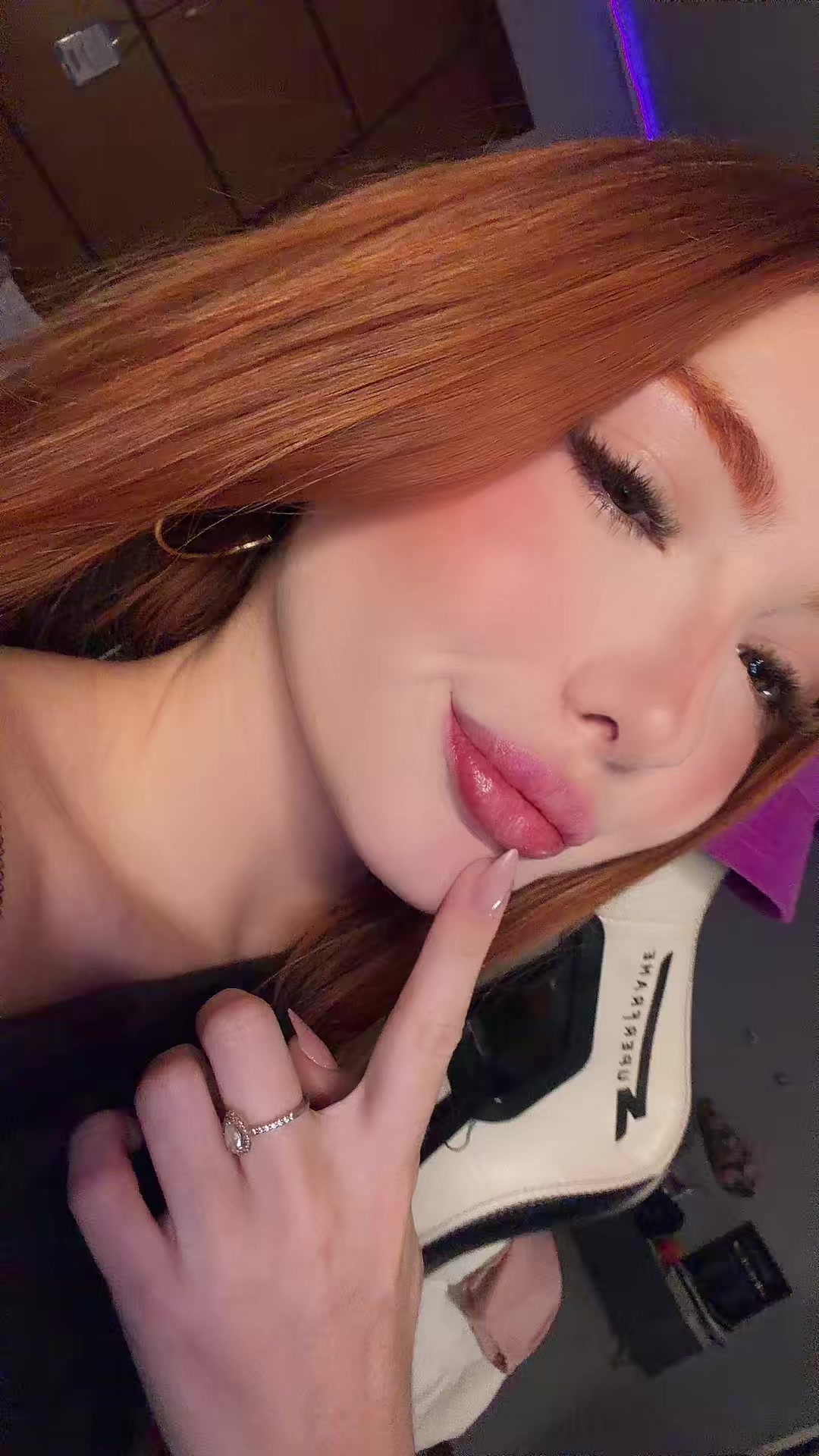 @Feeh Hanzen🦊