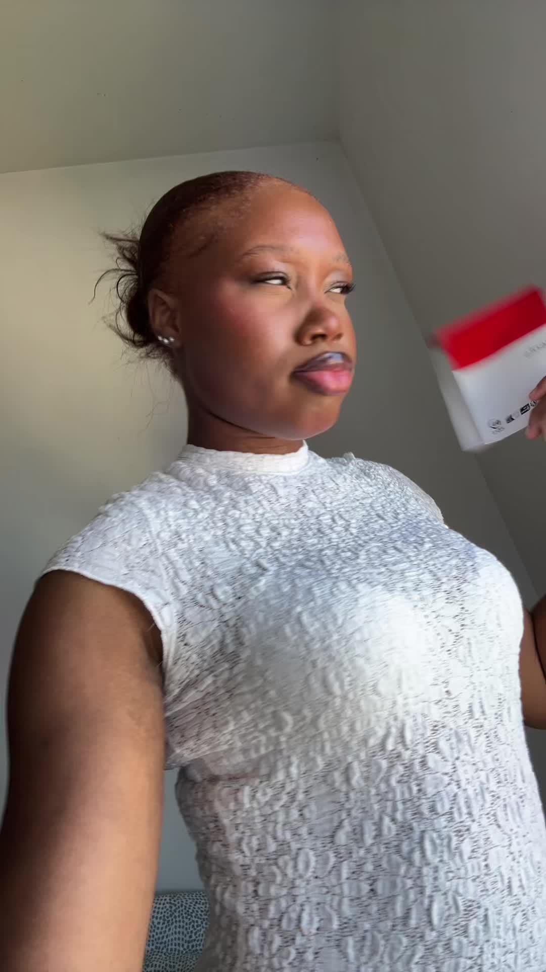 @Oc&eacute;ane👩🏽&zwj;🦰