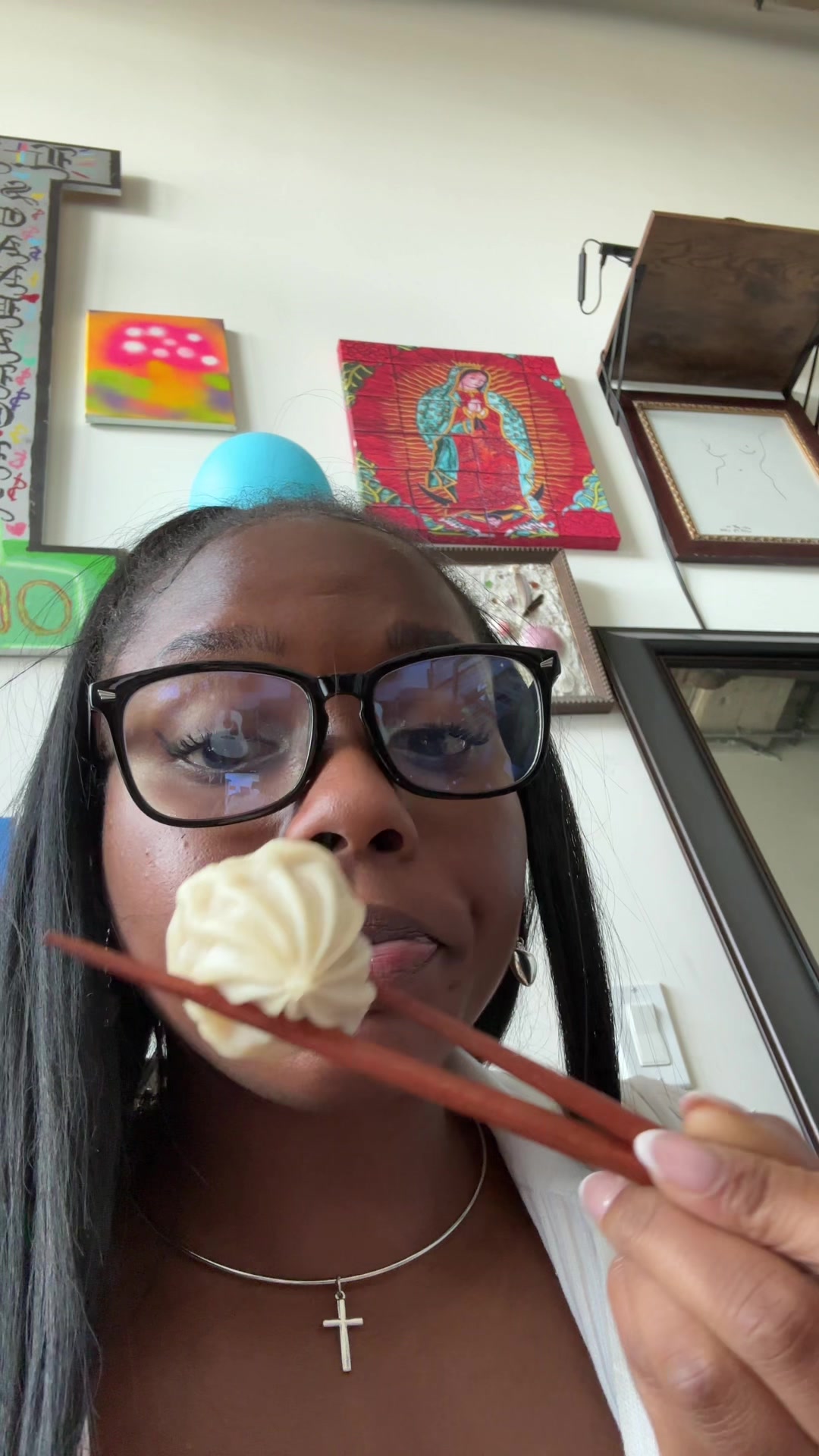 @Dakota Simone Eats