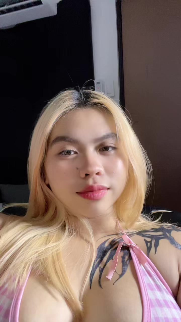 @gillaxx_
