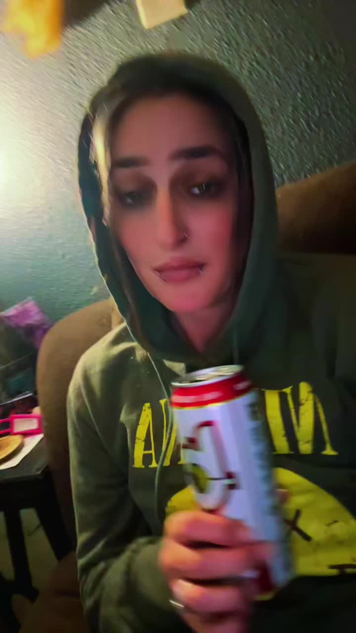 @TiffanyLynn