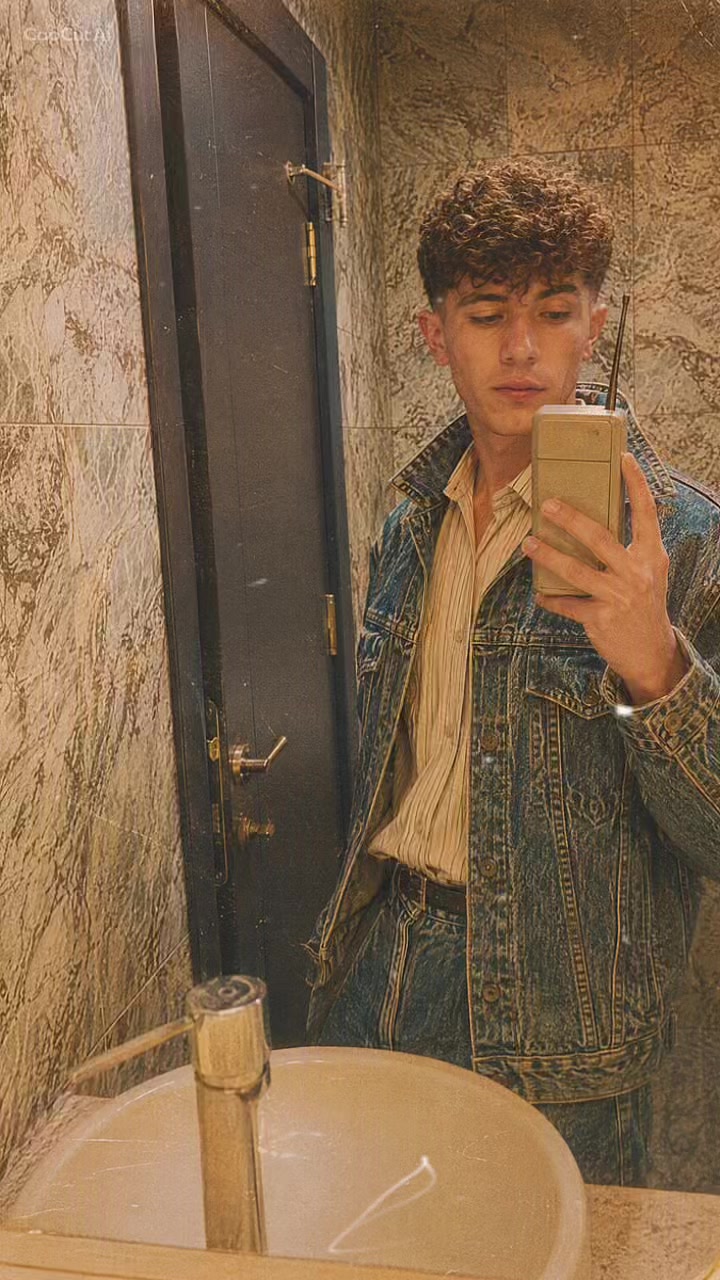 @azad &ccedil;elik