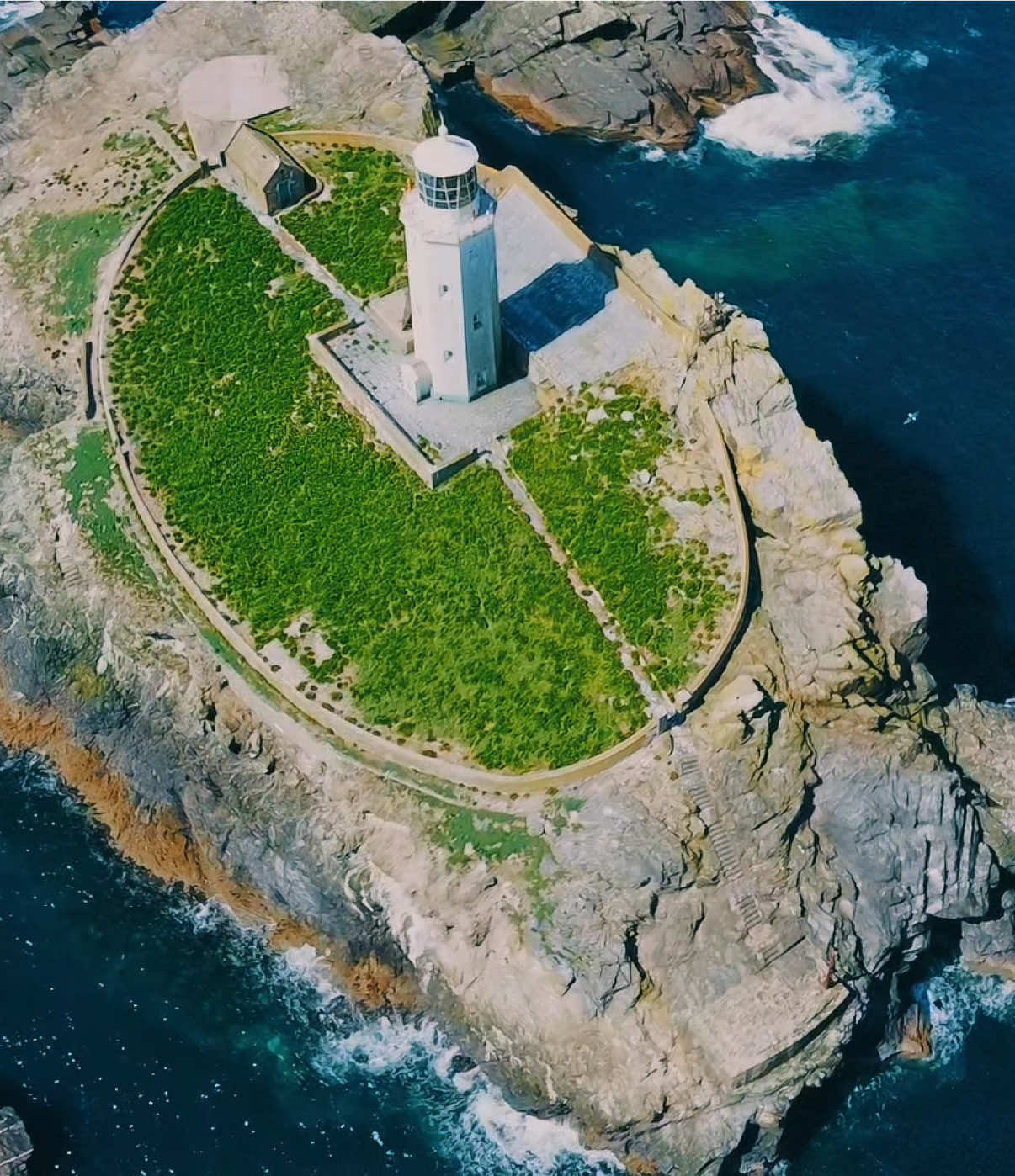 @DronescapeCornwall