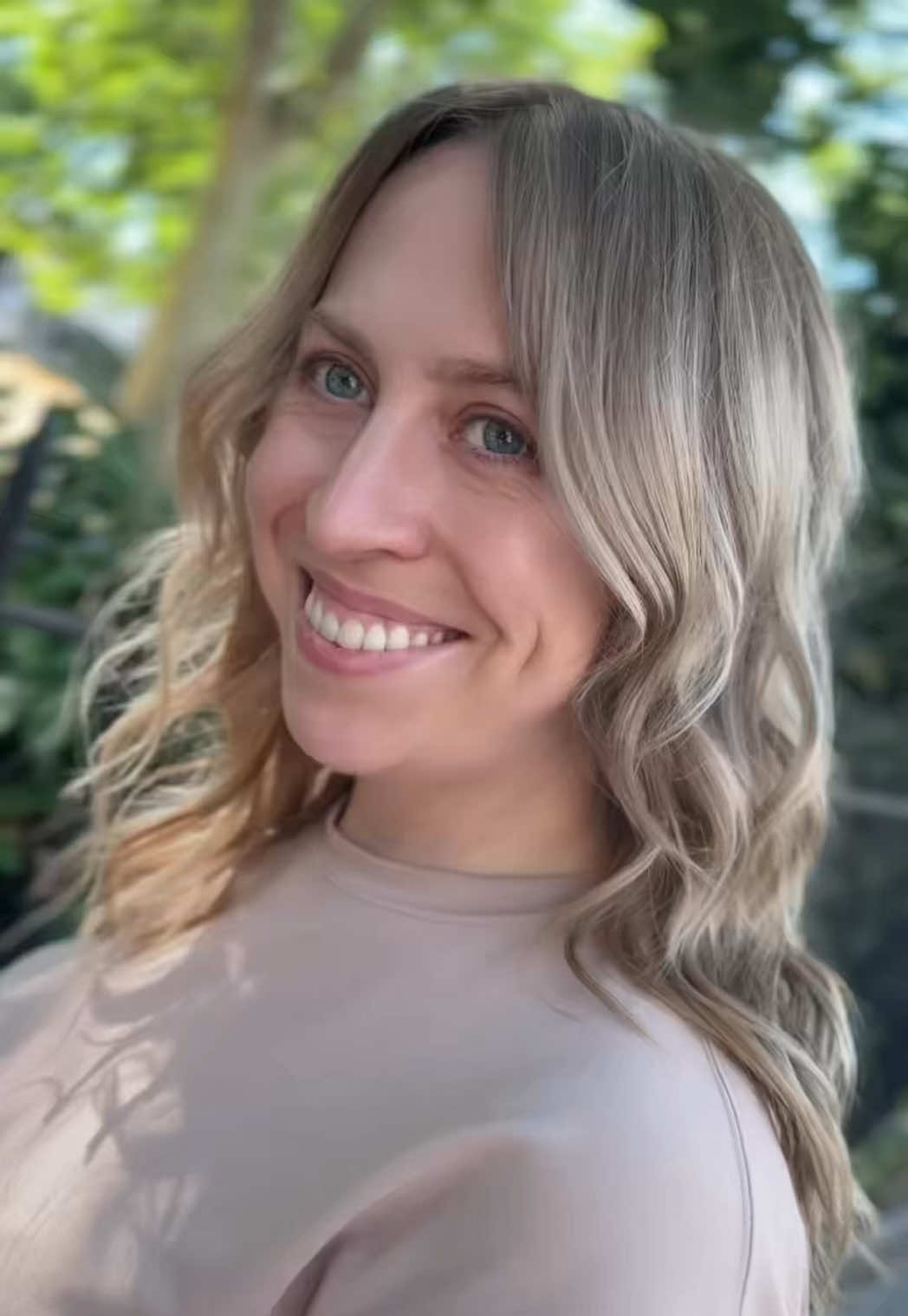 @hannahpinkshair
