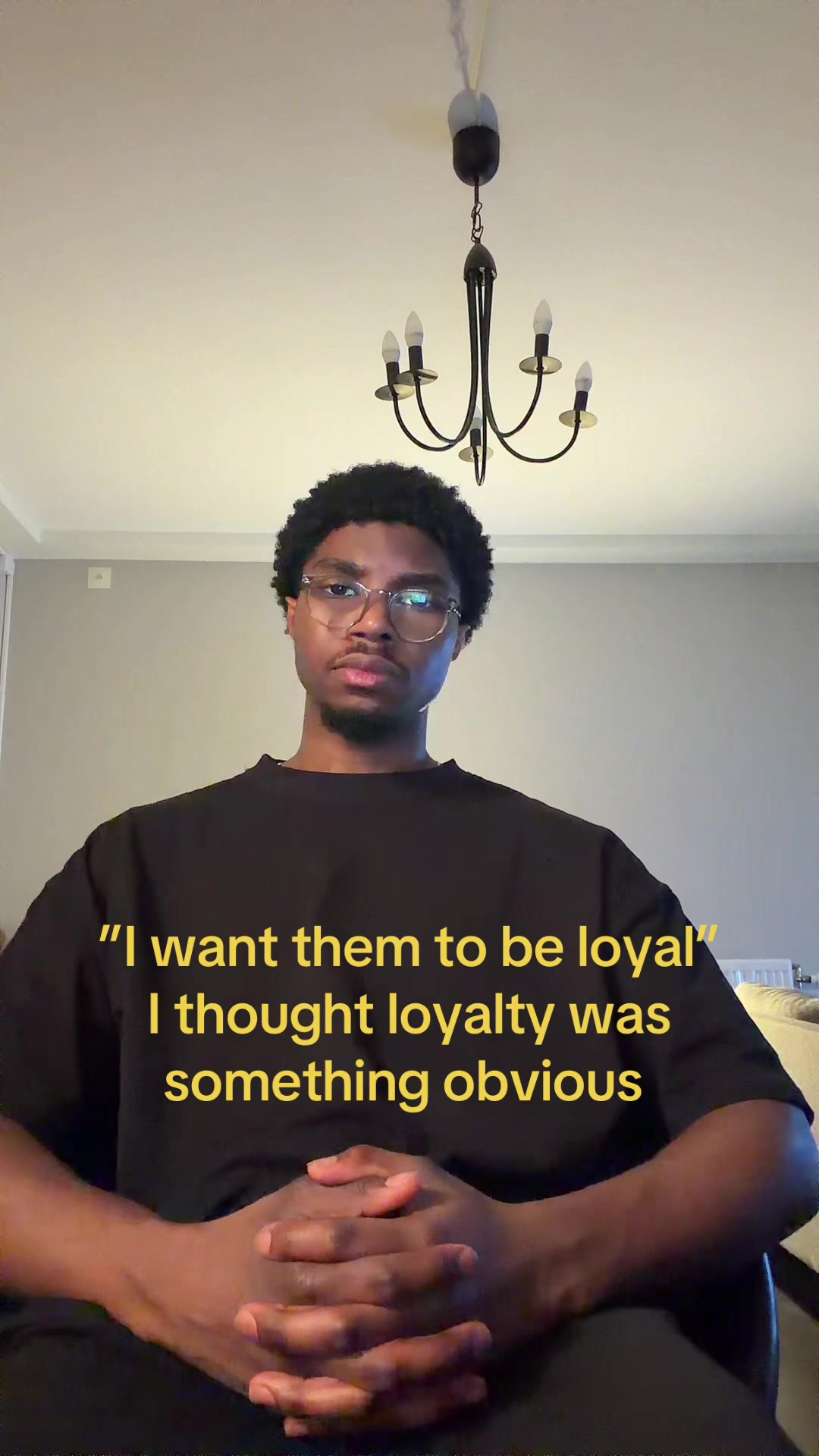 @「🕴🏾」