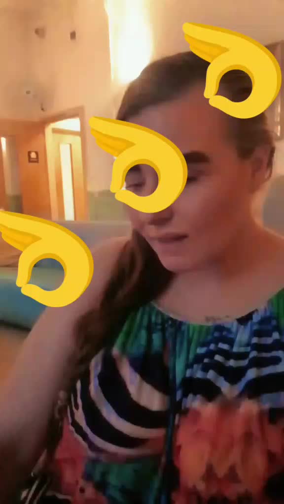 @annielizzybee1992