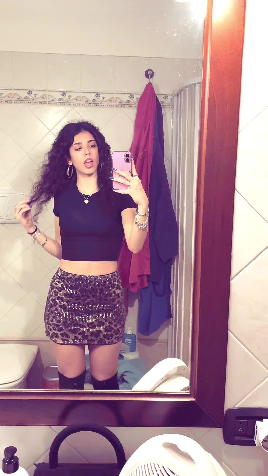 @Giulia シ
