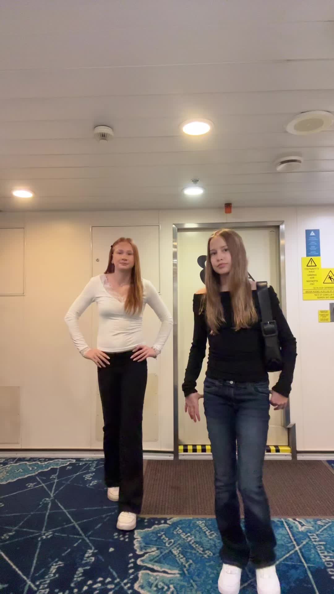 @Aadan ja Pihlan muuvit