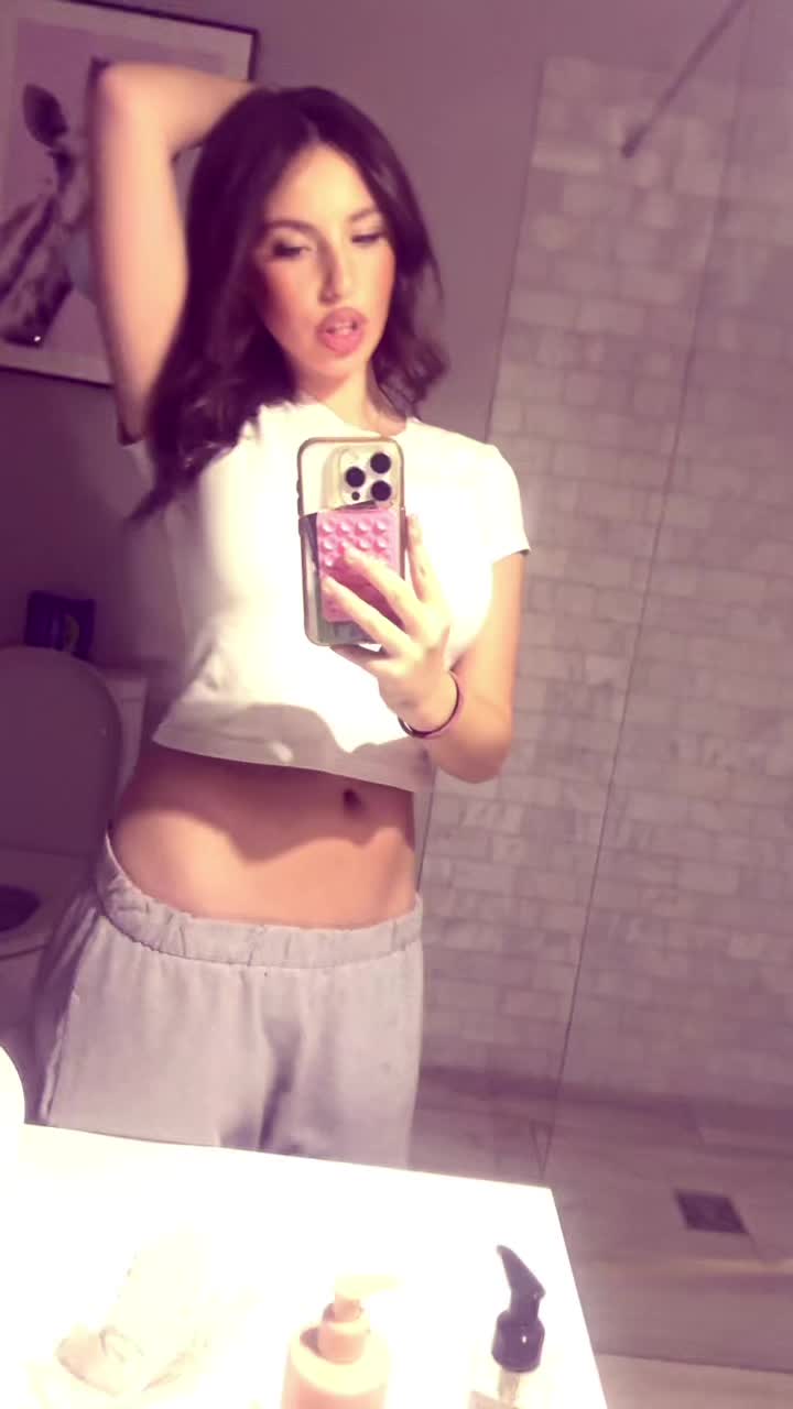 @lolaa🧚♀️