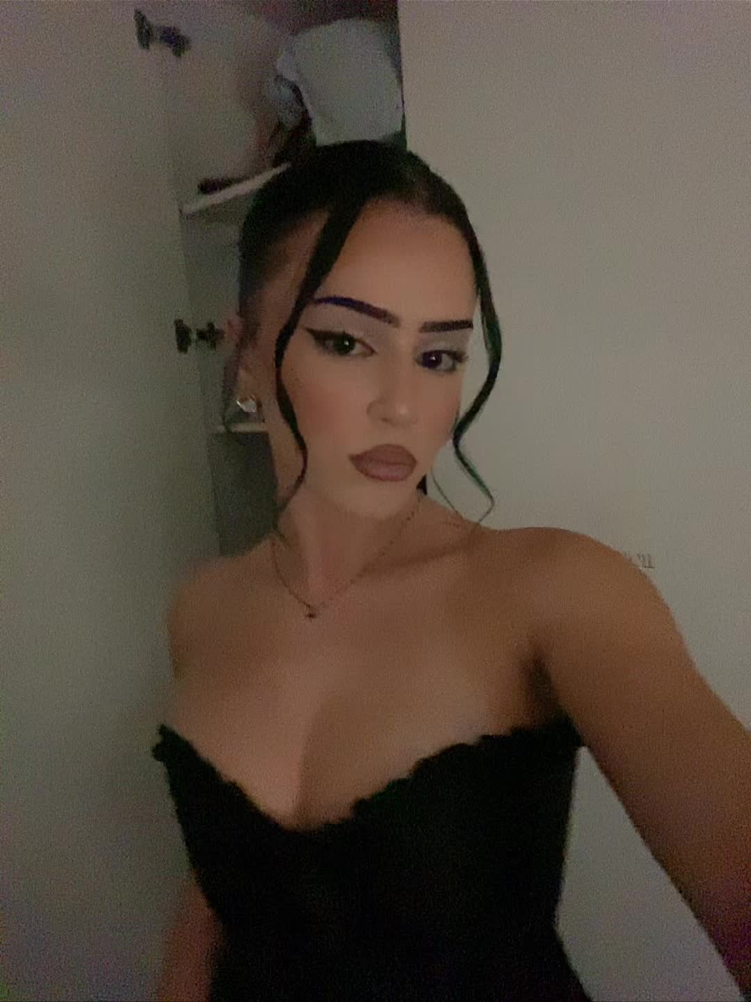 @maria.tziokola