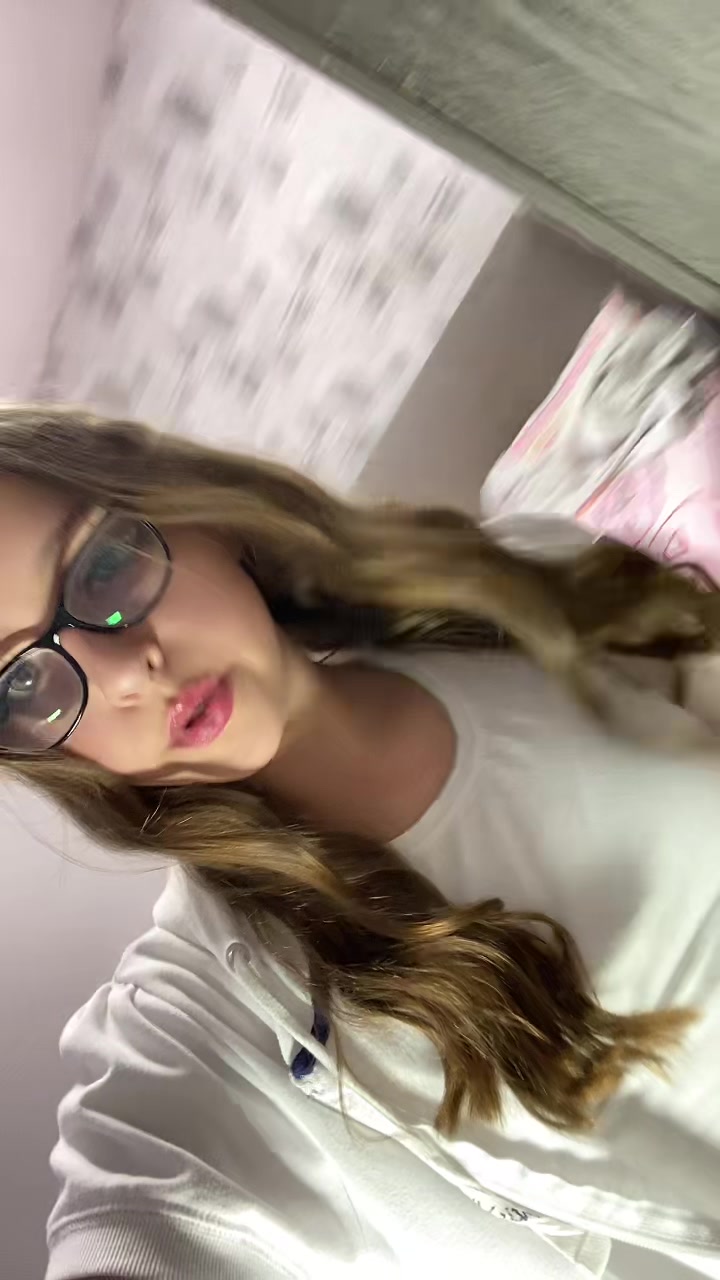 @Lexi.jonez.co.xo