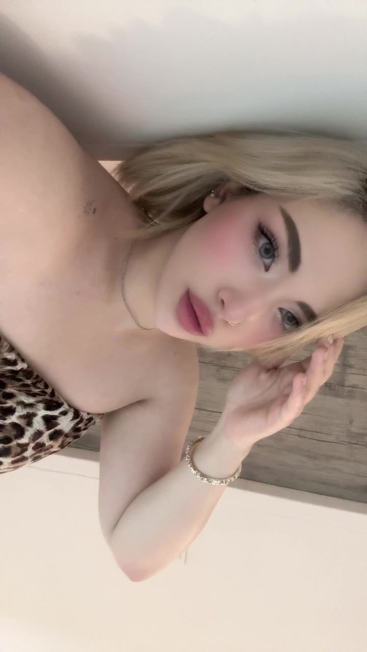 @Kiana