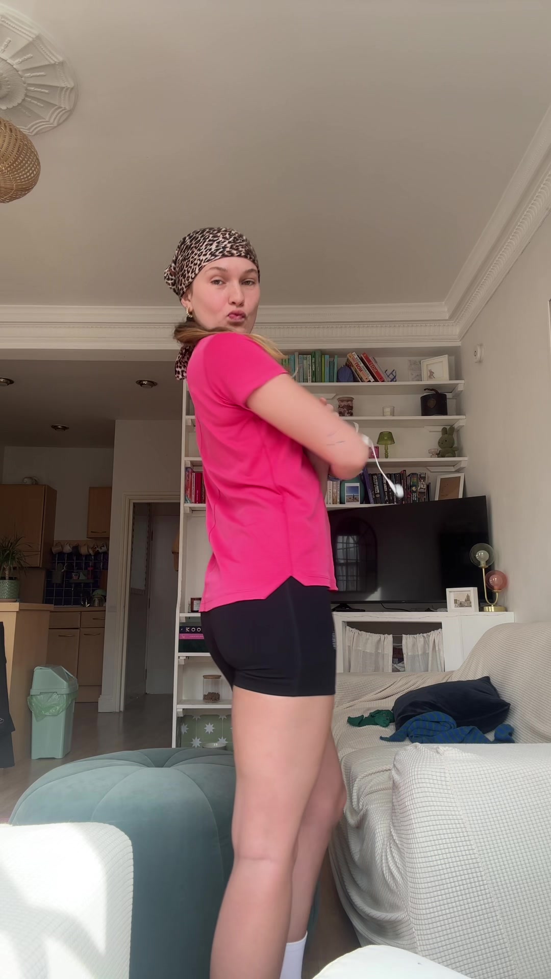 @izzy.markham