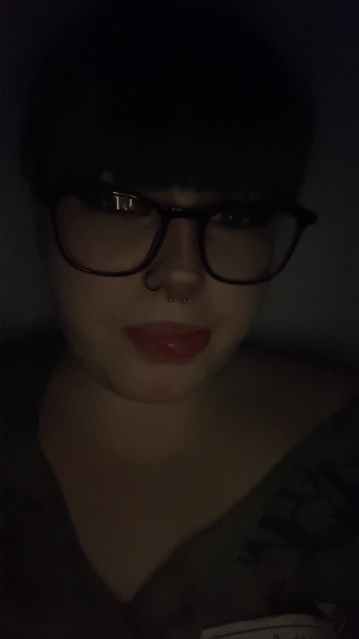 @princess_hollie01🦇