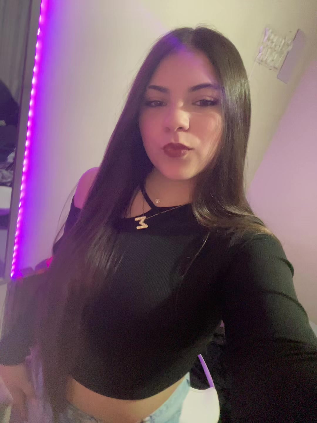@❦