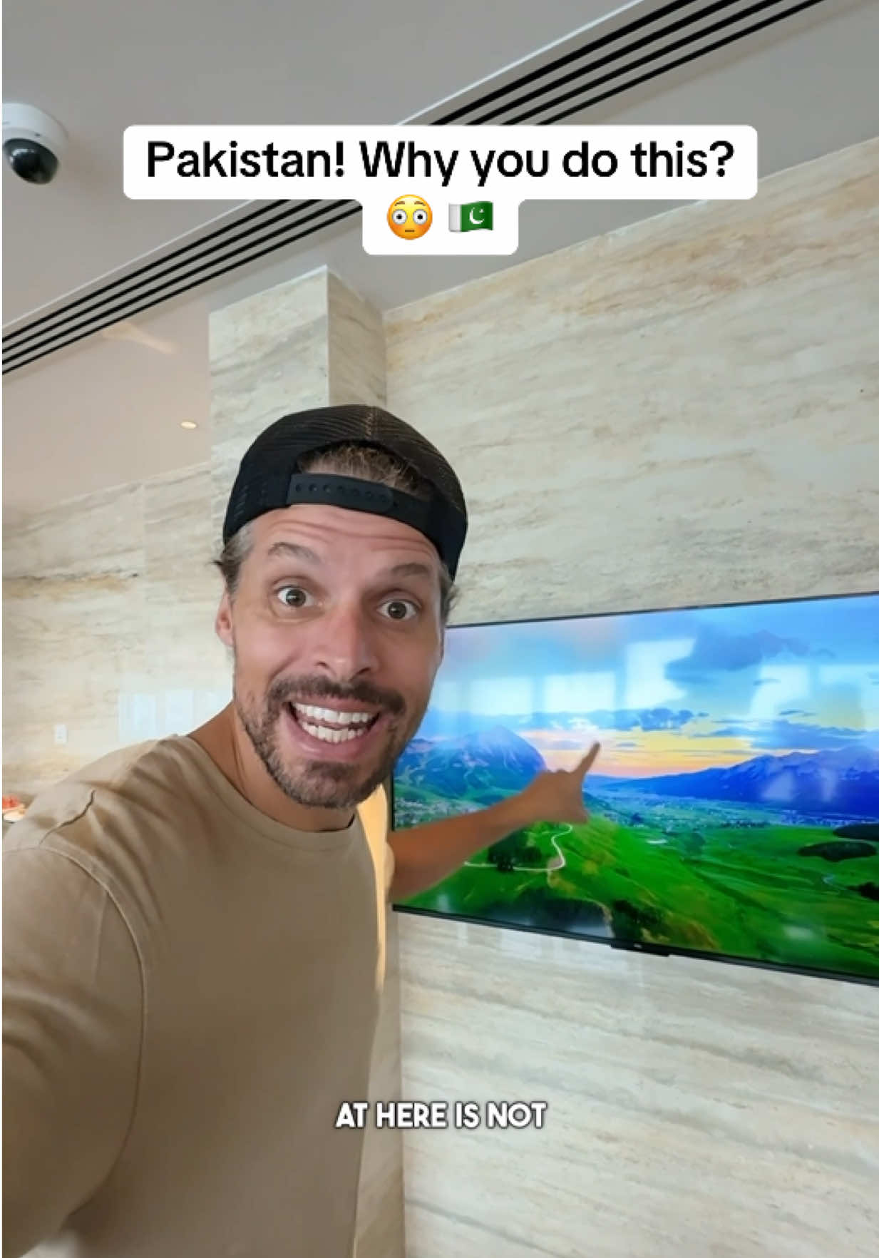 @Traveltomtom