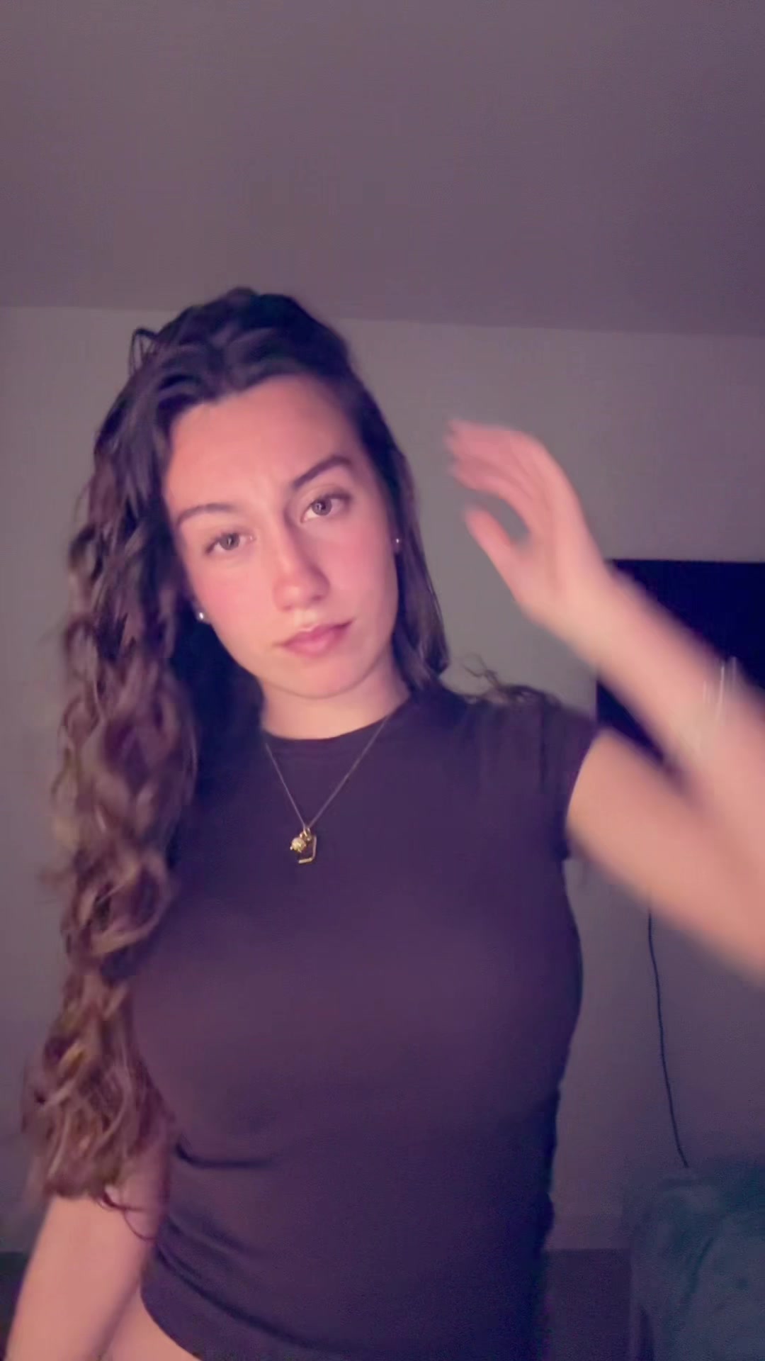 @luna domínguez 🦋