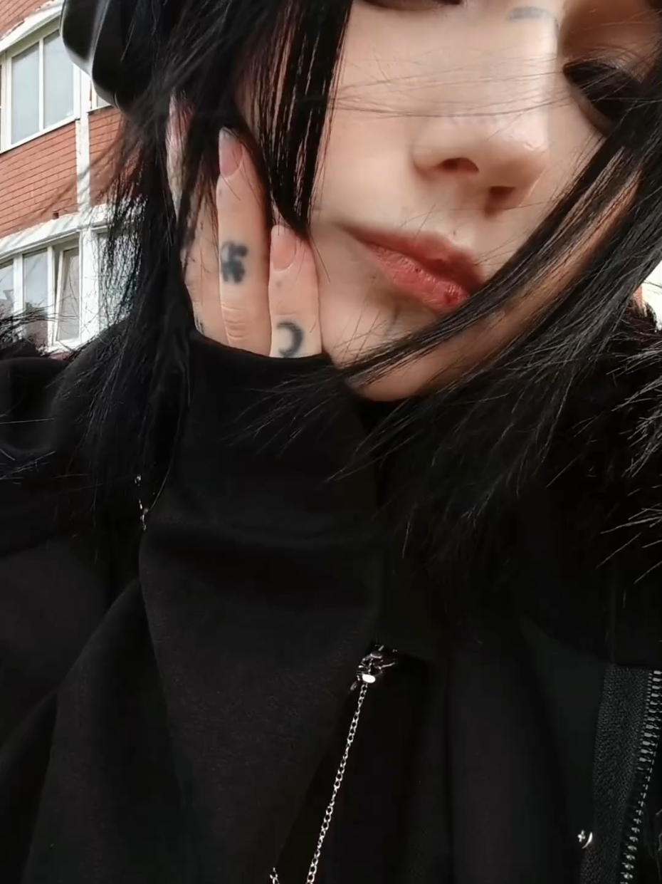 @ликорис ひ
