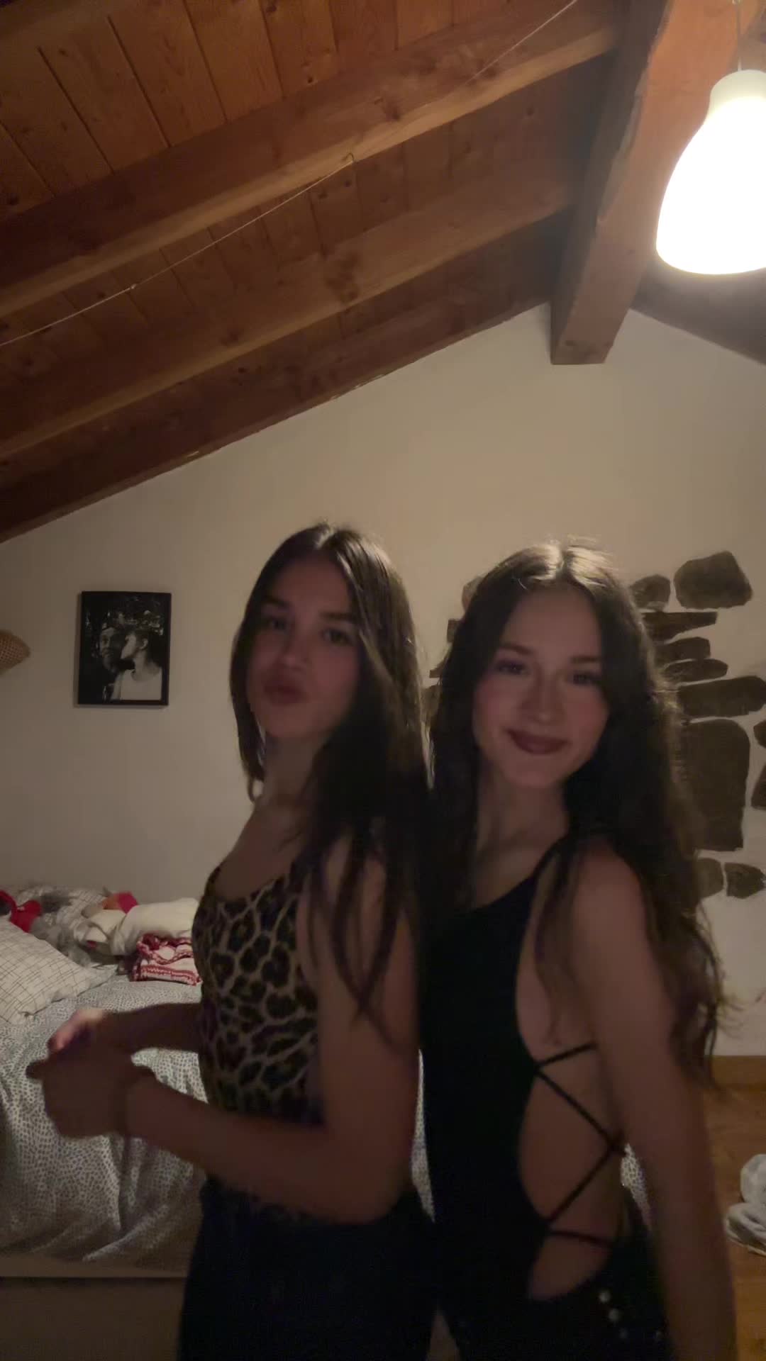 @malkorra_