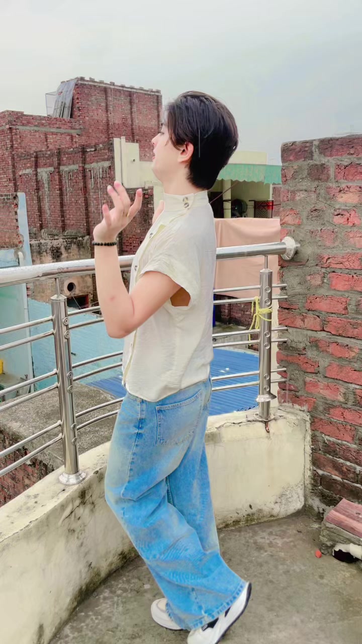 @IT'S Jani 🧸