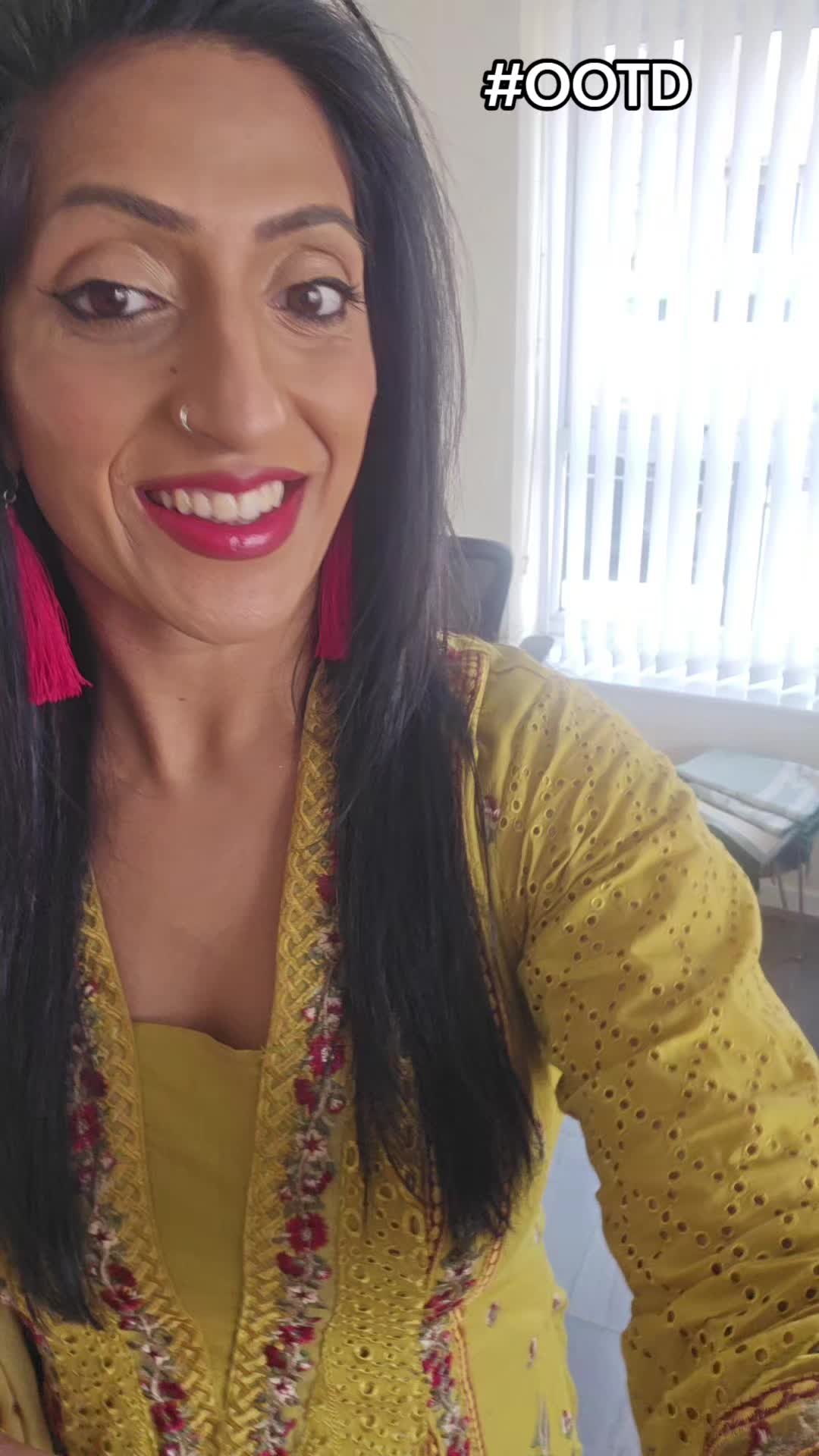 @Punjabi Sherni 😼
