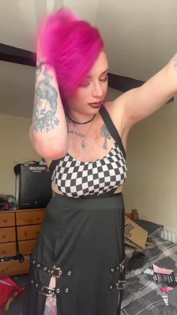 @Chaos.In.Pocket.Form🖤🤟🏻