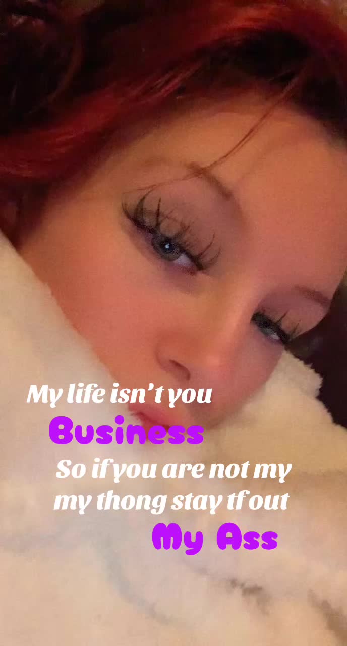 @Elly x ᥫ᭡