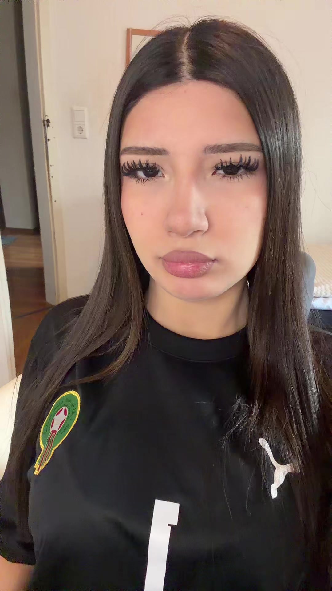 @𝓝