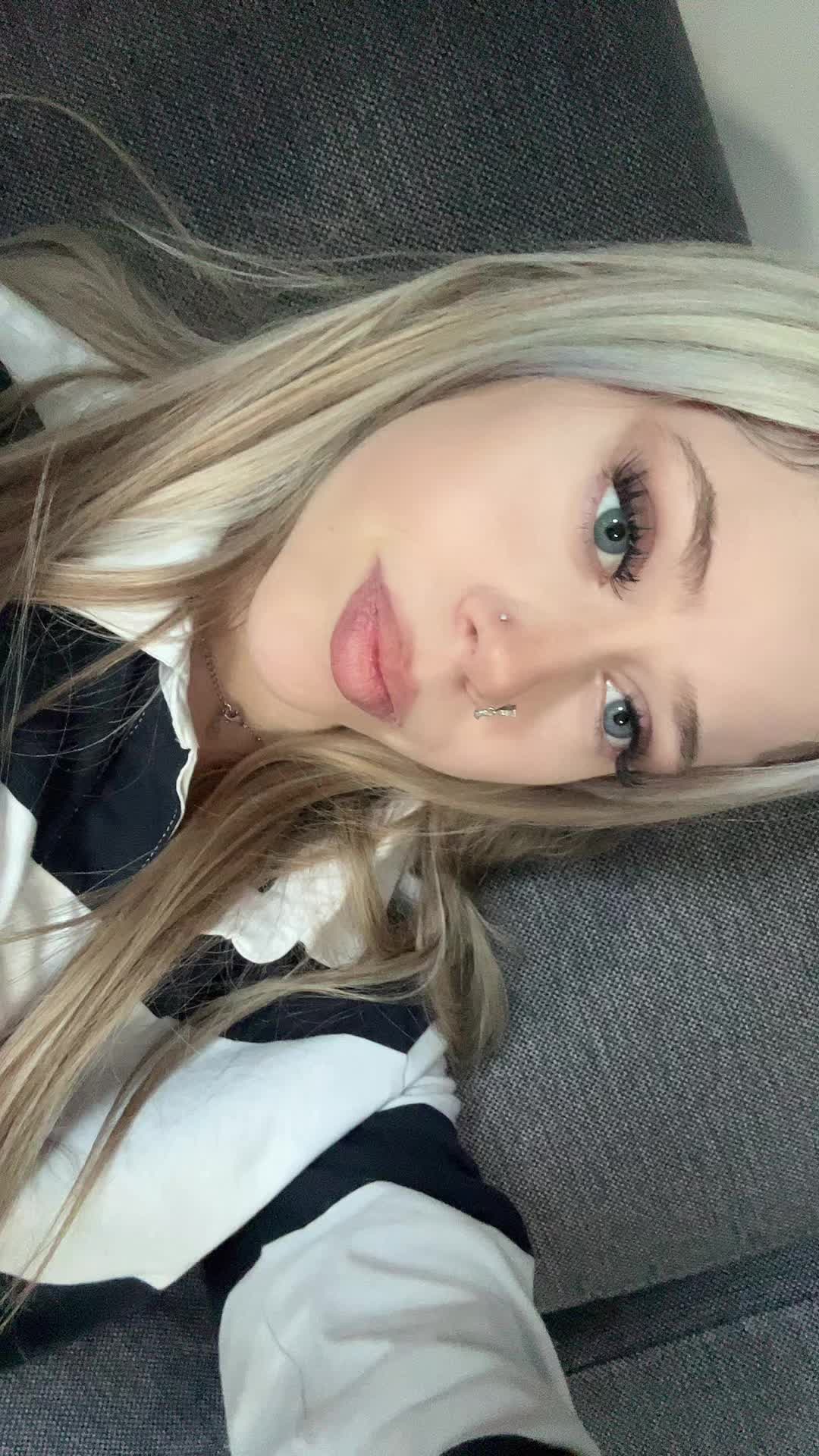@yo_eeleynora