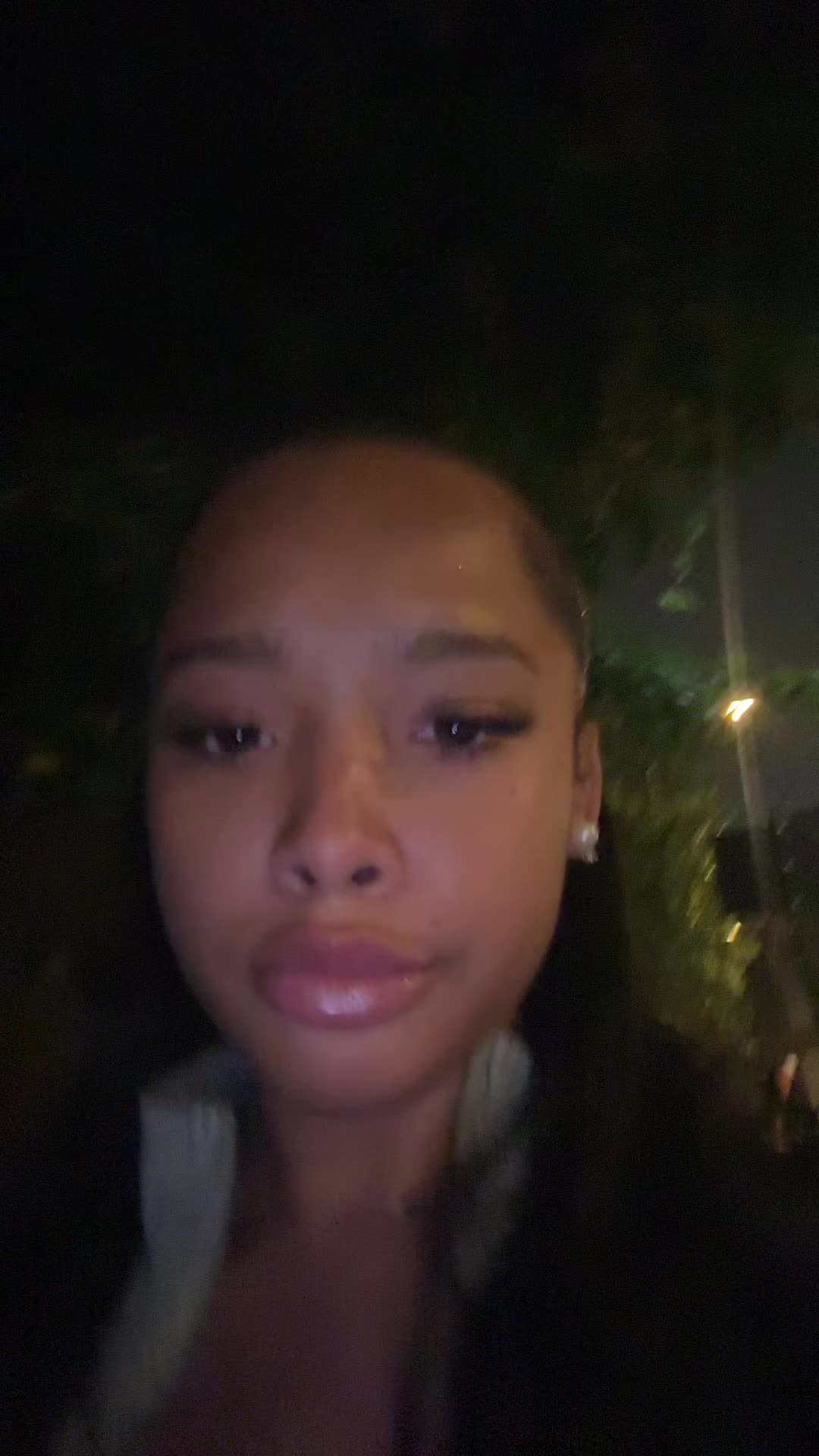 @AP’