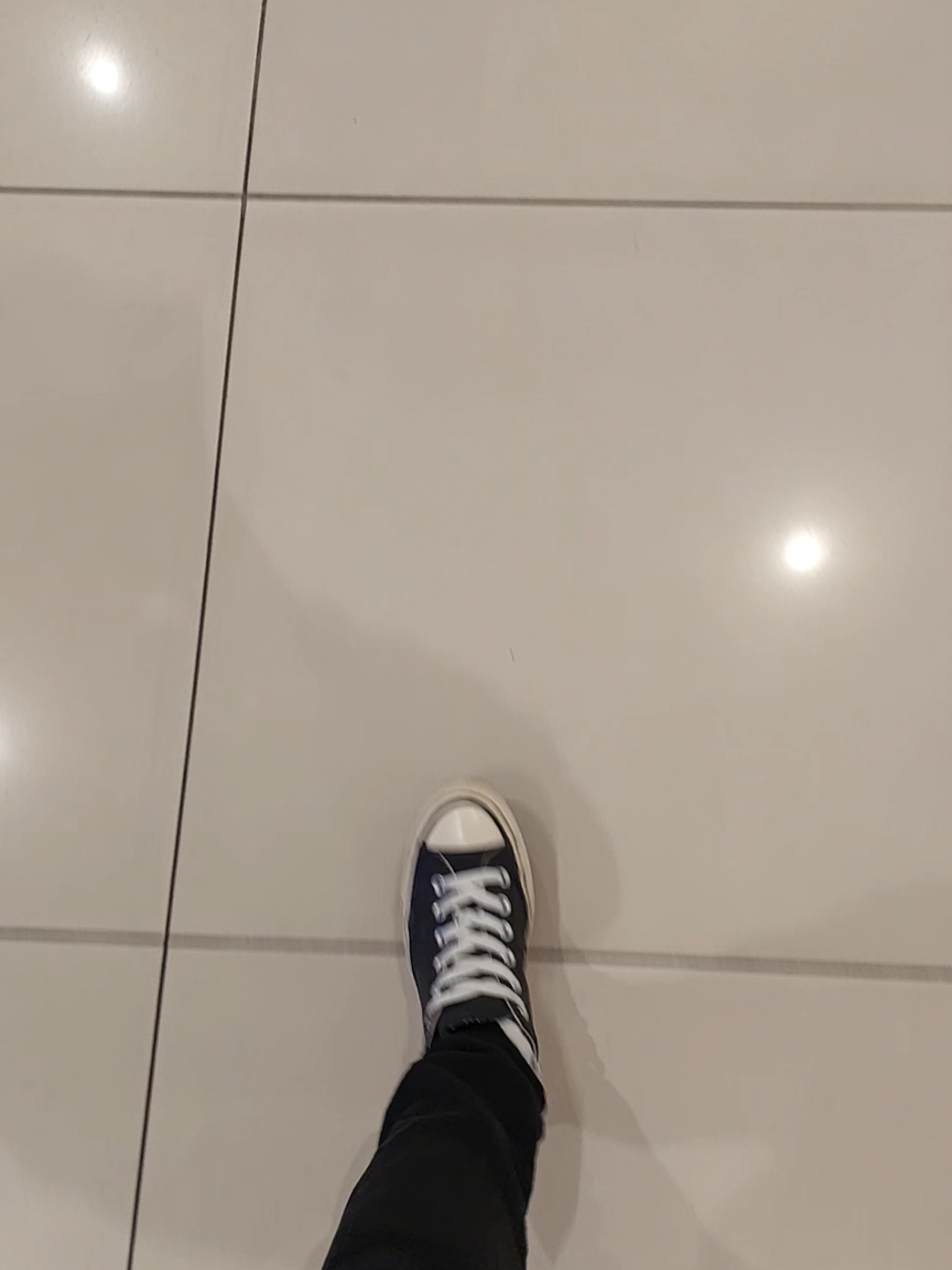 @-L-