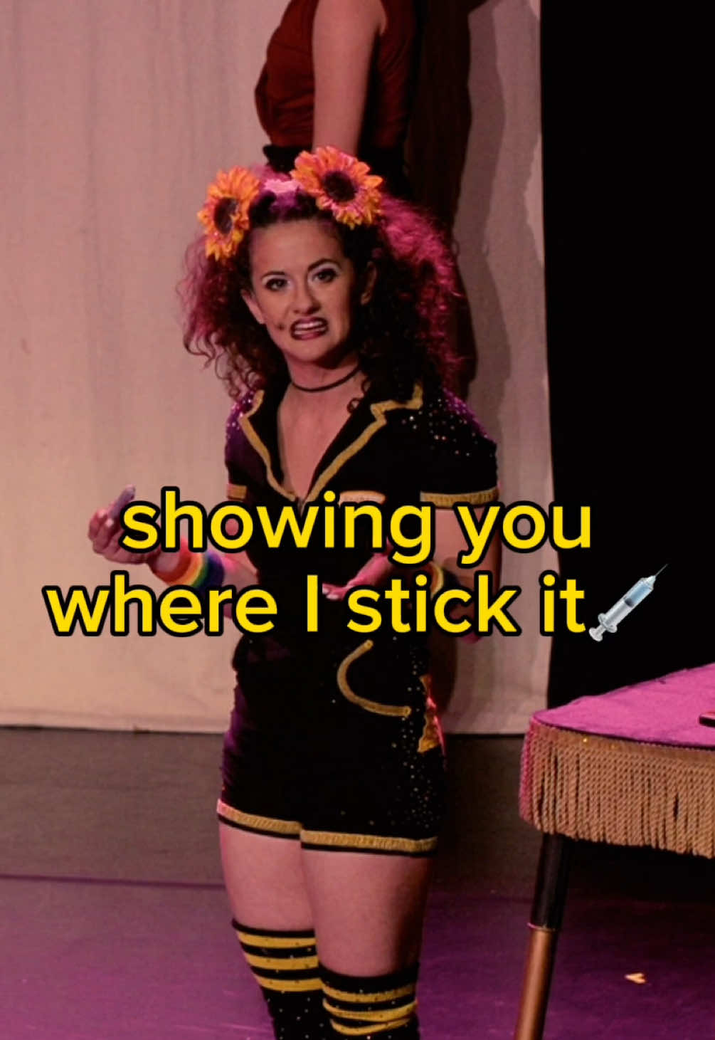 @Tiny Girl Big Show
