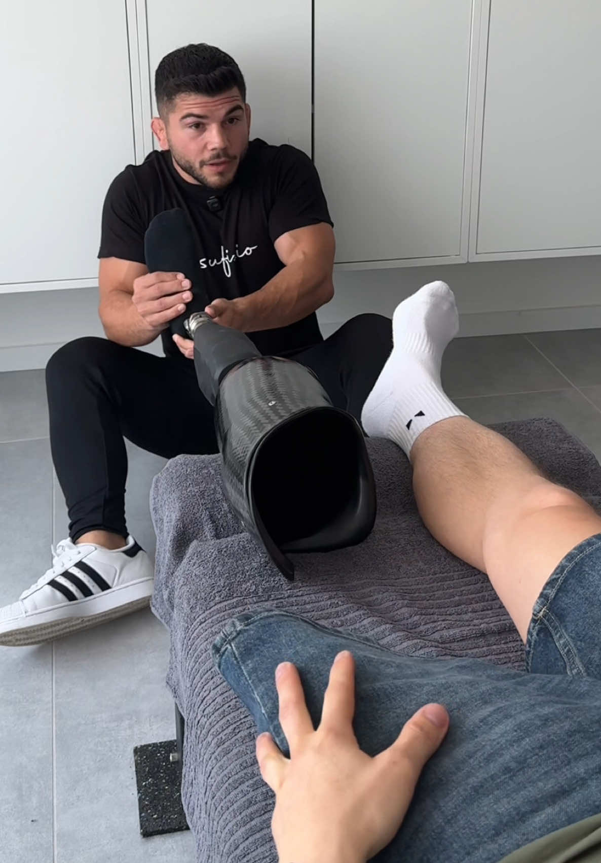 @Dzsufizio